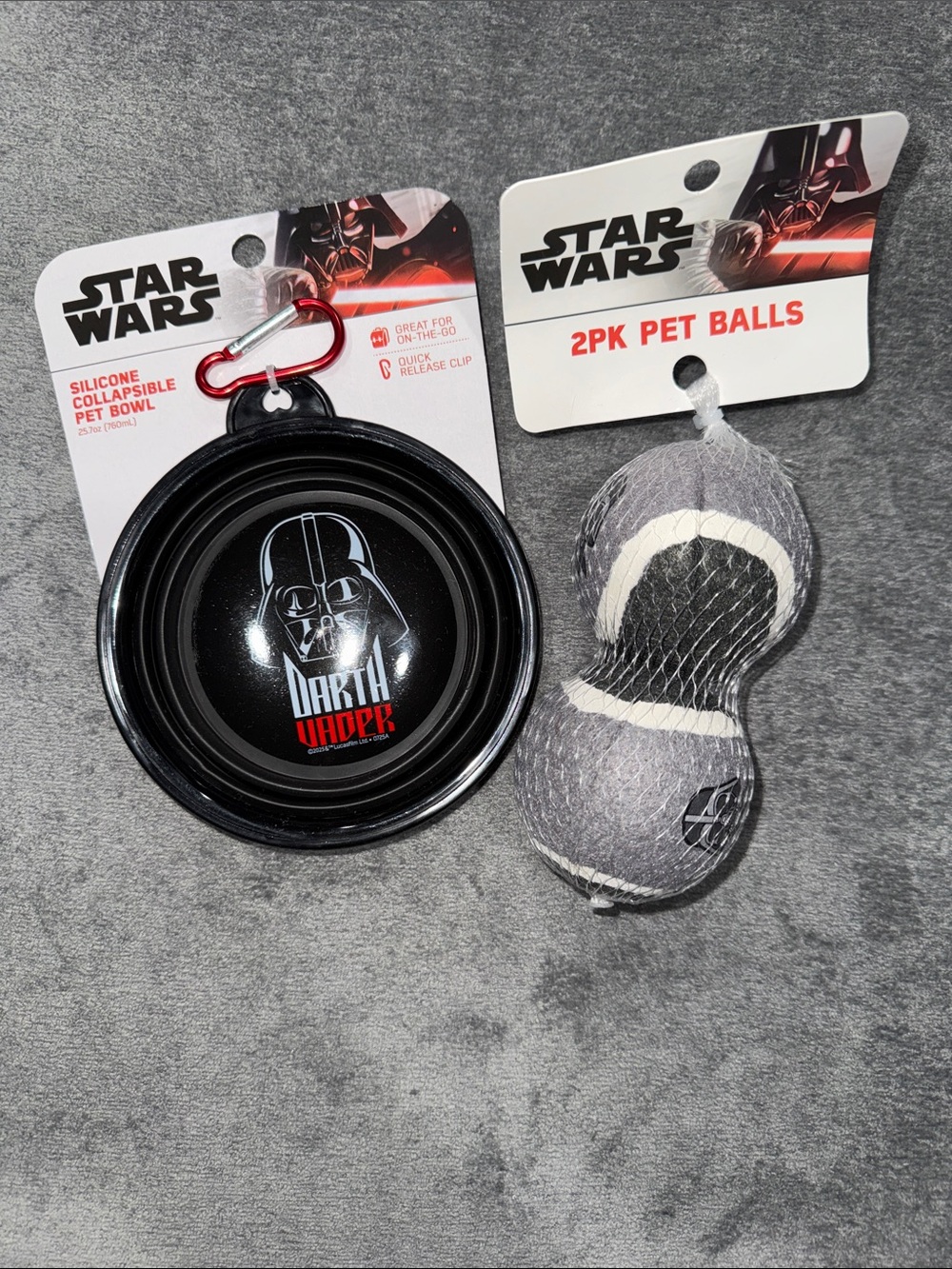 Star Wars - NWT Darth Vader Silicone Collapsible Pet Bowl + 2-Pack Pet Balls